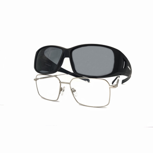 Recubrimiento azul Ajuste sobre gafas de sol Fitover Proveedores de anteojos chinos Los mejores fabricantes de anteojos en China
