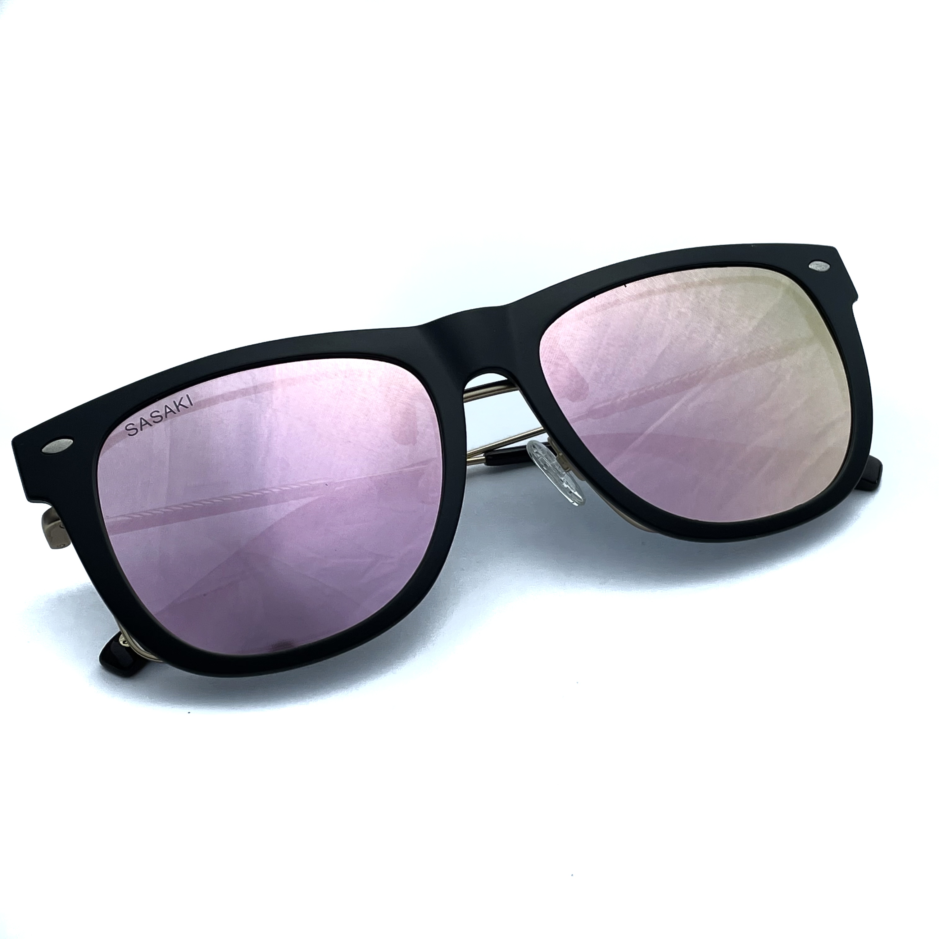 Gafas de sol con clip Tonos Gafas de sol de moda Proveedores al por mayor Fabricante de gafas más grande