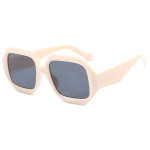 Protección UV Oval Polarizado Diseño más nuevo Acero fino Ultraligero Moda Hombres Gafas de sol Mujeres Sombras personalizadas Pesca en el río - Compre gafas de China